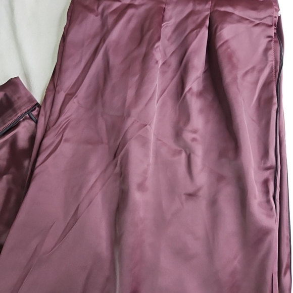 Torrid Black Wide Leg Satin High Rise Pant Size 3tall Pull On Pockets - Picture 3 of 12